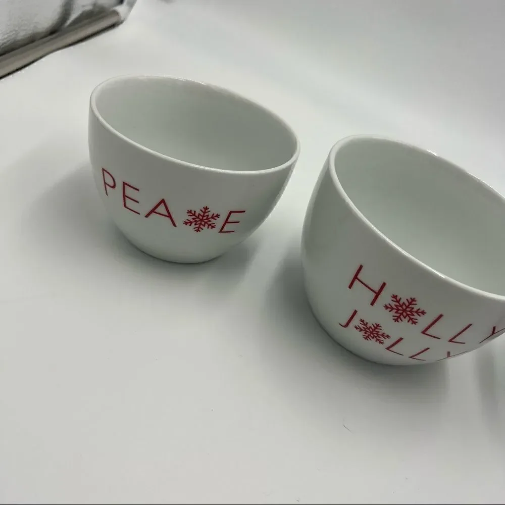 Set of 3 Crate & Barrel Ceramic Small Nesting Bowls. Holiday Nesting Bowls.